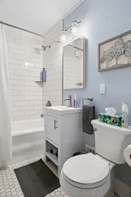Fully Loaded Entire Home, Fast Wi-Fi, and Pet Friendly, Fenced Backyard - Image 2