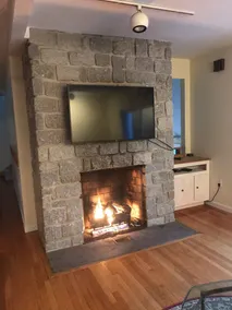 Glass House Getaway- 3 Minutes to Gunstock & Pet Friendly! - Image 2