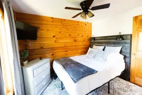 A Frame Cabin Near Multiple Lakes- Coffee Bar- King Bed- Arcade - Image 5