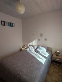 Private, fenced-in house with an above-ground, semi-inground pool and spa, 5 minutes from Sarlat - Image 4