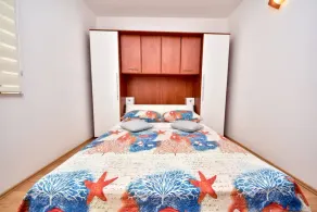 Apartment in Krusevo With Terrace - Image 4