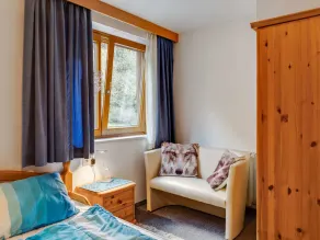 Apartment for 2 People With Balcony - Image 4