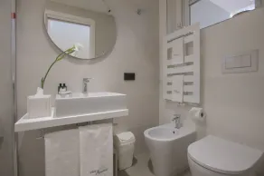 Panorama apartment with dreamy sea view of the fairytale bay - Image 3