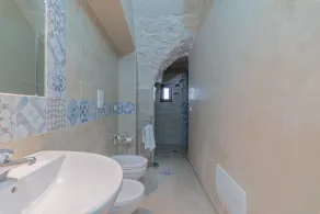 La Bianca Suite - Image 3