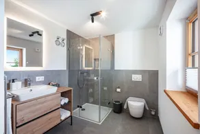 Appartamento 'Sonnenblick' con vista sulle montagne, terrazza privata e Wi-Fi - Image 2