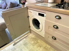 Sunflower -  premier dog-friendly caravan on Rockley Park  - Image 2