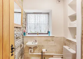 2 bedroom accommodation in Penybntfawr, near Oswestry - Image 5