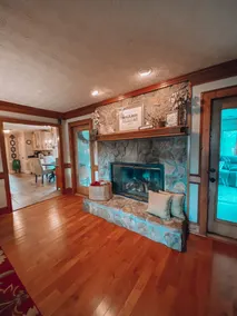 Huge Home, Fire Pit, Hot Tub, New Weber Grill, 2 min from Kroger, 2 Living rooms - Image 2