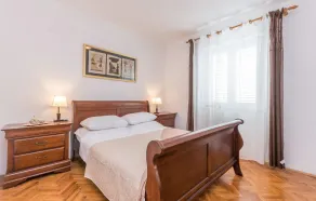 Beautiful home in Tinj - Image 3