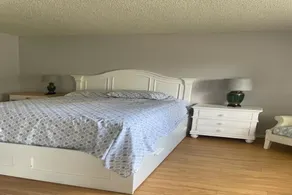Enjoy golf, PB, Disney on this 2nd Floor gated condo!!! 10 mins from airport.. - Image 4