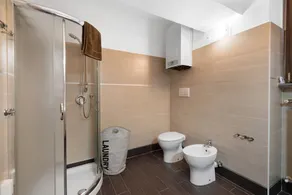 Maison de vacances 'La Casa Sul Lago' avec vue sur la mer, jardin privé et Wi-Fi - Image 4