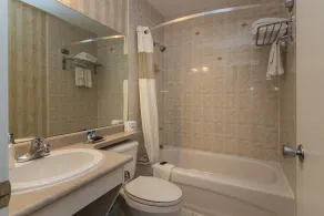 Chinook Value Inn - Image 4