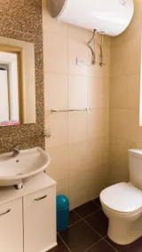 \"Trankwilla\"! Nuovo appartamento di 3½ locali. Grande piscina! Terrazza solarium Vicino a Ramla Beach! - Image 4