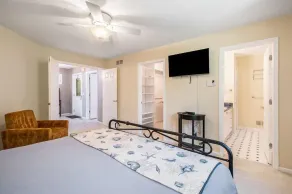 Panoramic view of spectacular all sports lake. 3 bed/3.5 bath - Image 4