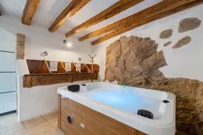 Casa vacanze 'El Racó De Les Escales' con balcone, Wi-Fi e aria condizionata - Image 3
