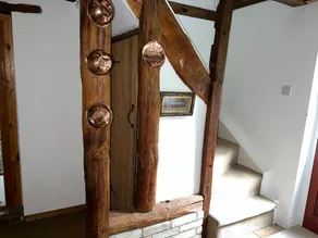 Dog-friendly, Secluded, Spacious Cottage with Large Garden. Sleeps 6 - Image 2