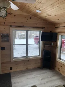 1-bedroom cabin near Huron-Manistee National Forest - Image 2