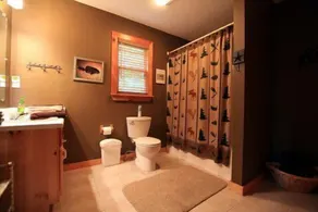 AS SEEN ON HGTV LOG CABIN LIVING USD150.00 GAME ROOM - Image 4