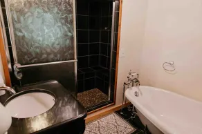 Potter County Gasthaus - Full Lodge for Rent - Image 3