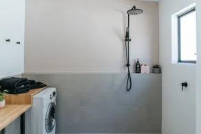 Studio on Lewis Tiny House - Image 3