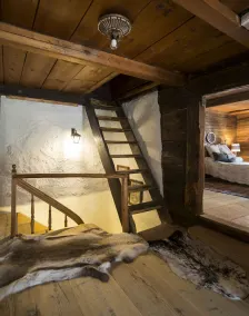 Historic farmhouse in the Bavarian alps - Image 2