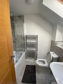 Solihull apartment!! - Image 4