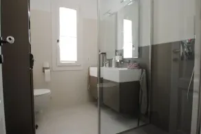 Villa unter Pinien am Meer - Image 3