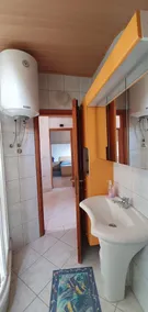 Nice, quiet, and inexpensive family apartment with proximity to sandy beach - Image 3