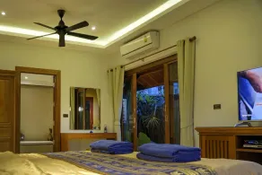 Private Villa with Swimming pool, jetted Plunge Pool and Free Transfers - Image 5