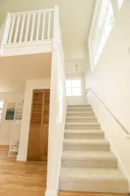 \"The Langley House\", promenad till centrum, nyrenoverad, familjevänlig! - Image 2