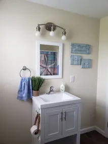 Minutes to DE TURF FIELDS.  Quiet beach community.   - Image 3