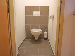 Gemütliche Wohnung für 4 Personen mit  W-LAN, TV, Balkon, Haustiere erlaubt und Panoramablick - Image 2