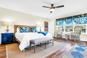 Luxury 5 Bed 4 1/2 Bath - Family Friendly, walk to town, close to beaches - Image 5