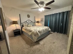 The FarmHouse - Crater Lake Bungalows - Image 5