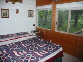 YEAR-ROUND  RENTAL CABIN on the Historic Flambeau. Boat, Canoe, Fish & Fun! - Image 3