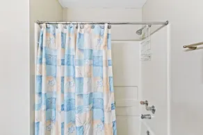 Second floor condo with pool & hot tub access WiFi private W&D and central AC - Image 4