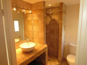 Barjac Villa Pastis - Gîte with swimming pool and view of the Cévennes mountains - Image 2