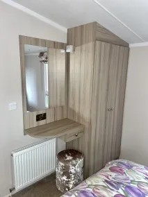 3guests-2bedroom-WiFi-Tv - Image 5