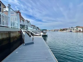 4035R Marina Mansion - Image 2