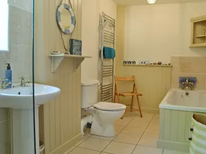Alojamiento de 3 habitaciones en Llangoed, near Beaumaris - Image 4