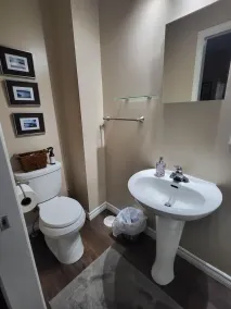 En meget ren og privat suite i Niagara Falls Canada - Image 3