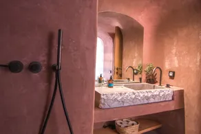 Seafront Suite With Private Plunge Pool - Image 4