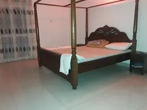 3 Bedroom Apartments - Image 3