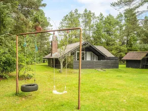 4 person holiday home in Oksbøl - Image 4