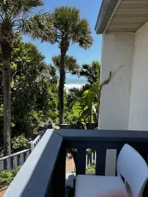 Shore Break Garage Apartment - Image 5