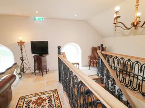 Crea The Mission Hall - Image 3
