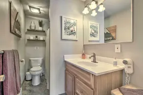 Perfect Getaway! Cozy, Modern & Convenience to Everything! - Image 2