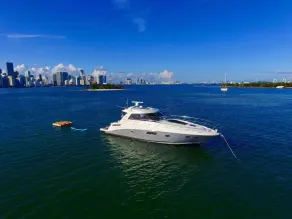 46' Sea Ray - Luxury Yacht Rental in Key Biscayne! - Image 3