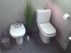 Hermosa villa, con capacidad para 6 personas con piscina privada y acceso WiFi - Image 5