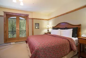 4416 - Two Bedroom Deluxe Creekside Condominiums 2 Condo by RedAwning - Image 2